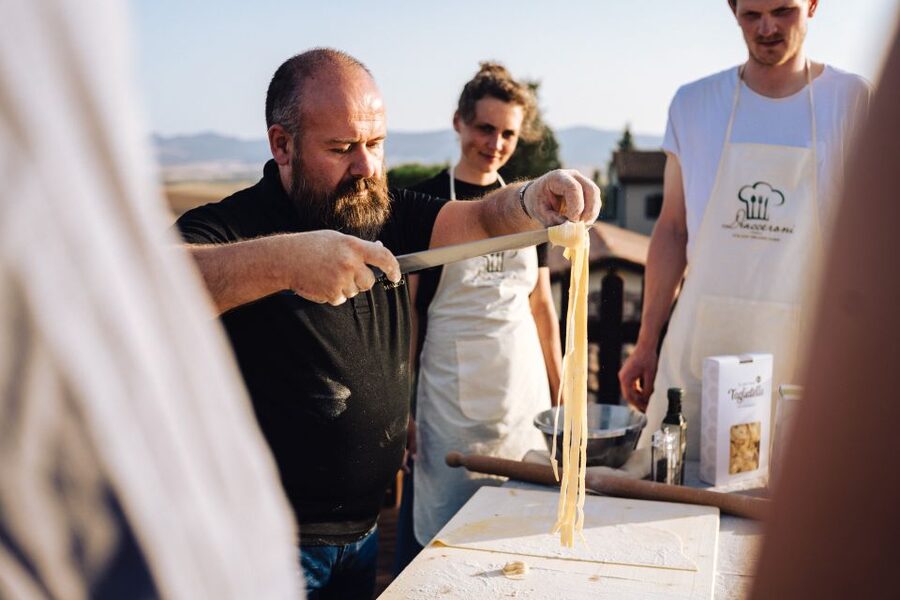Volterra: Fresh Pasta Cooking Class at a Tuscan Farmhouse - Should you book the Diacceroni pasta class?